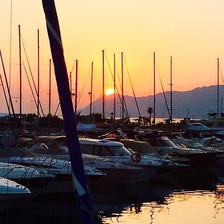 Villa Iris Apartments Seget Vranjica Dış mekan fotoğraf