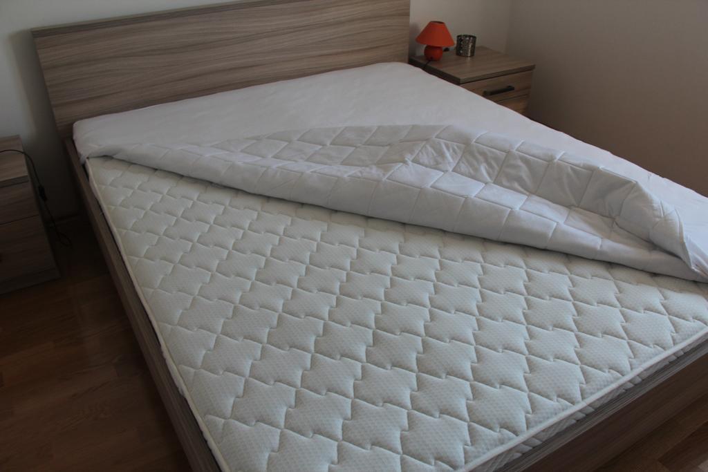 Villa Iris Apartments Seget Vranjica Dış mekan fotoğraf