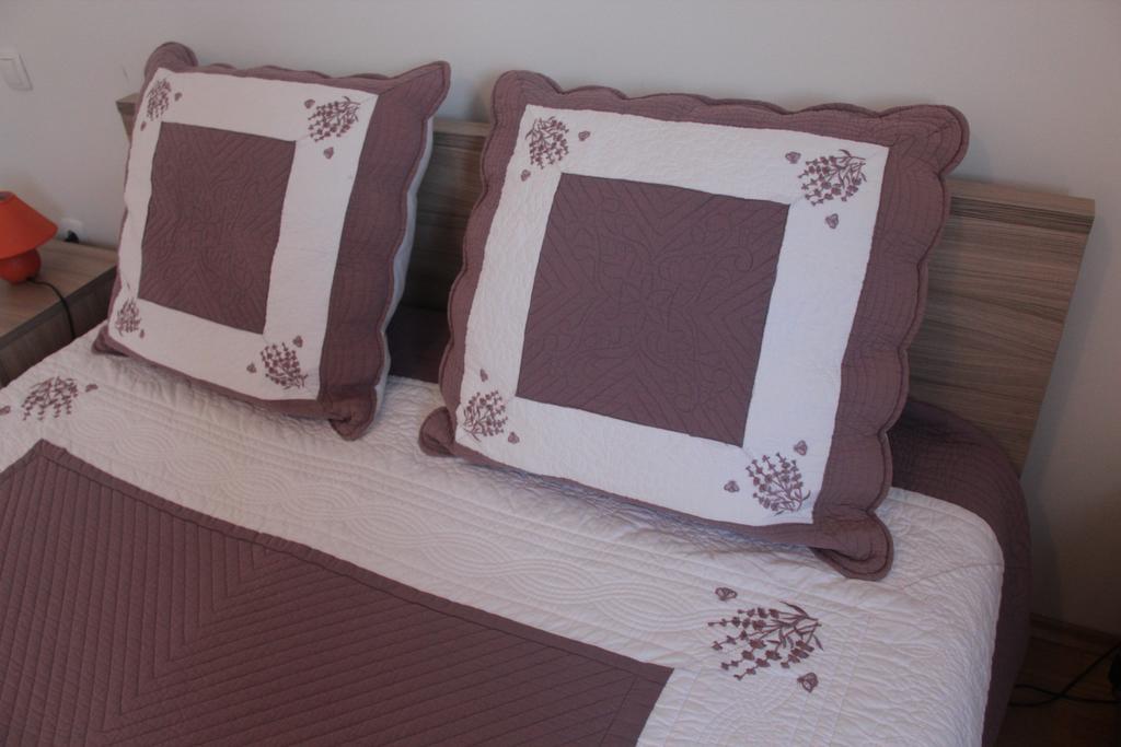 Villa Iris Apartments Seget Vranjica Dış mekan fotoğraf
