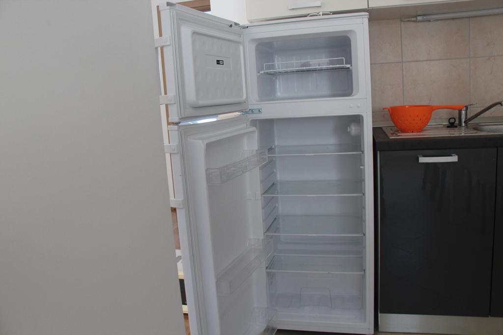Villa Iris Apartments Seget Vranjica Dış mekan fotoğraf