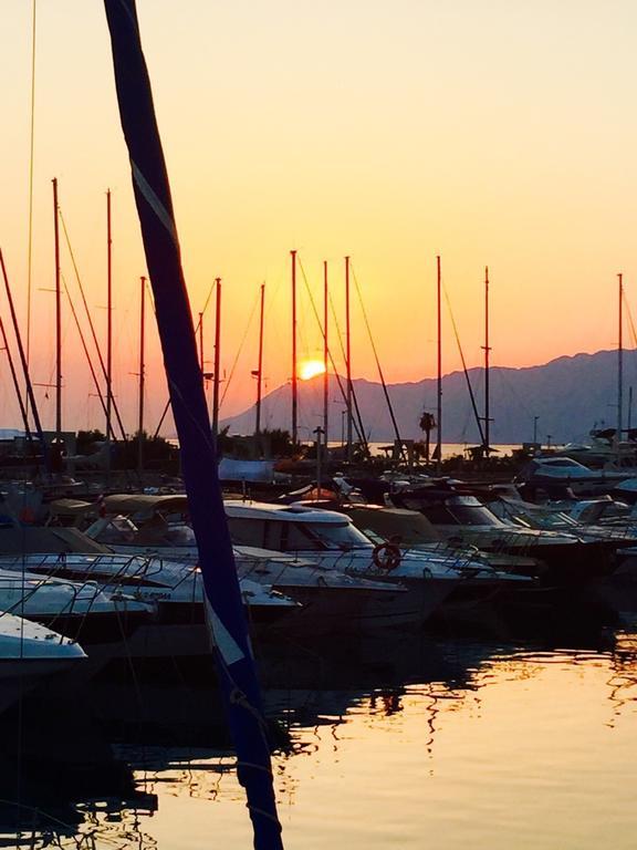 Villa Iris Apartments Seget Vranjica Dış mekan fotoğraf